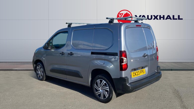 Peugeot Partner Standard Diesel 1000 1.5 BlueHDi 100 Professional Premium + Van
